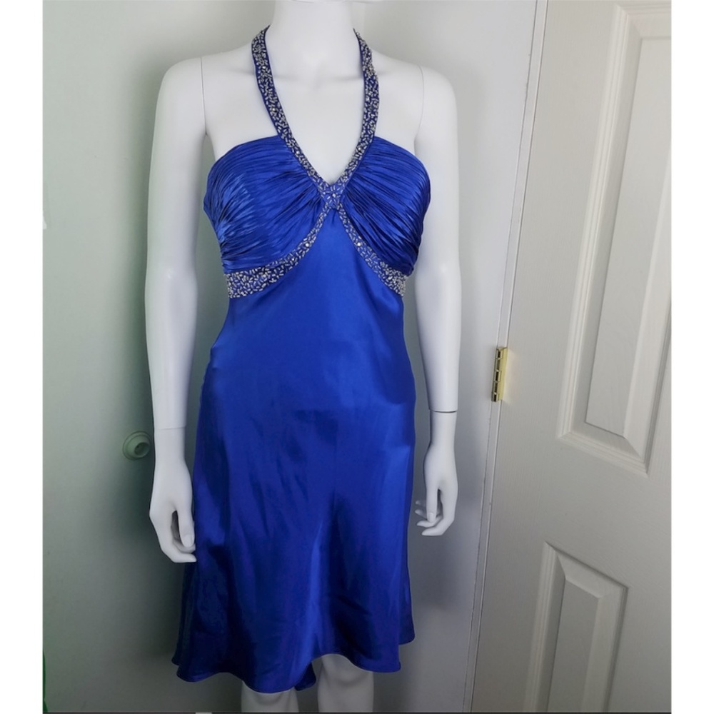 Morgan & Co. Royal Blue Homecoming Dress 7/8